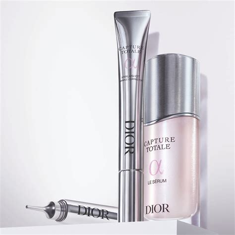 capture totale hyalushot de dior